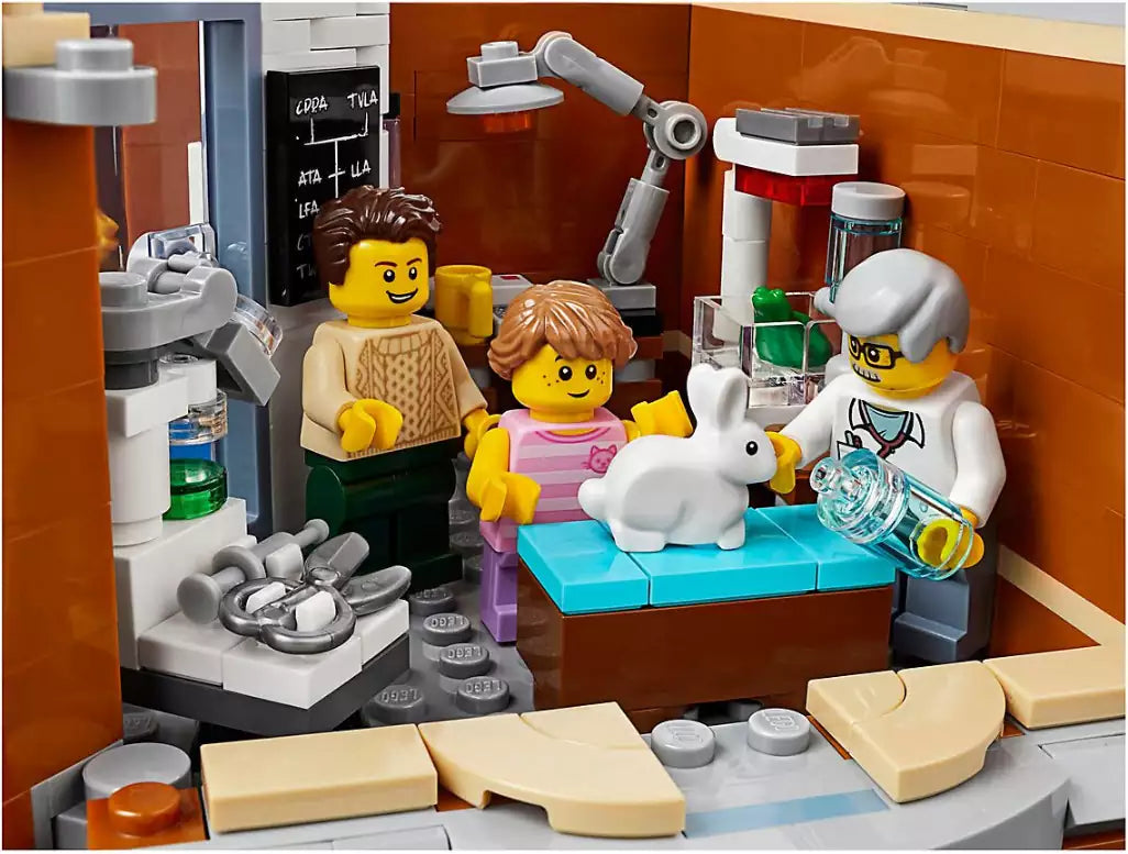 Detail 2: LEGO Creator 10264 Eckgarage