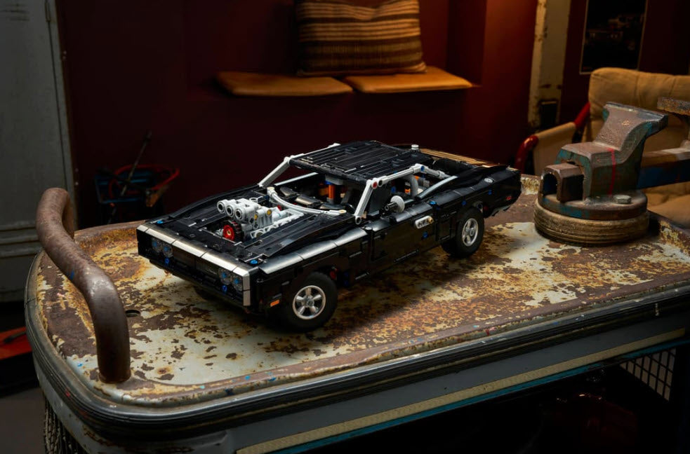Detail 3: LEGO Technic 42231 Fast and Furious Dodge Charger R/T Auto