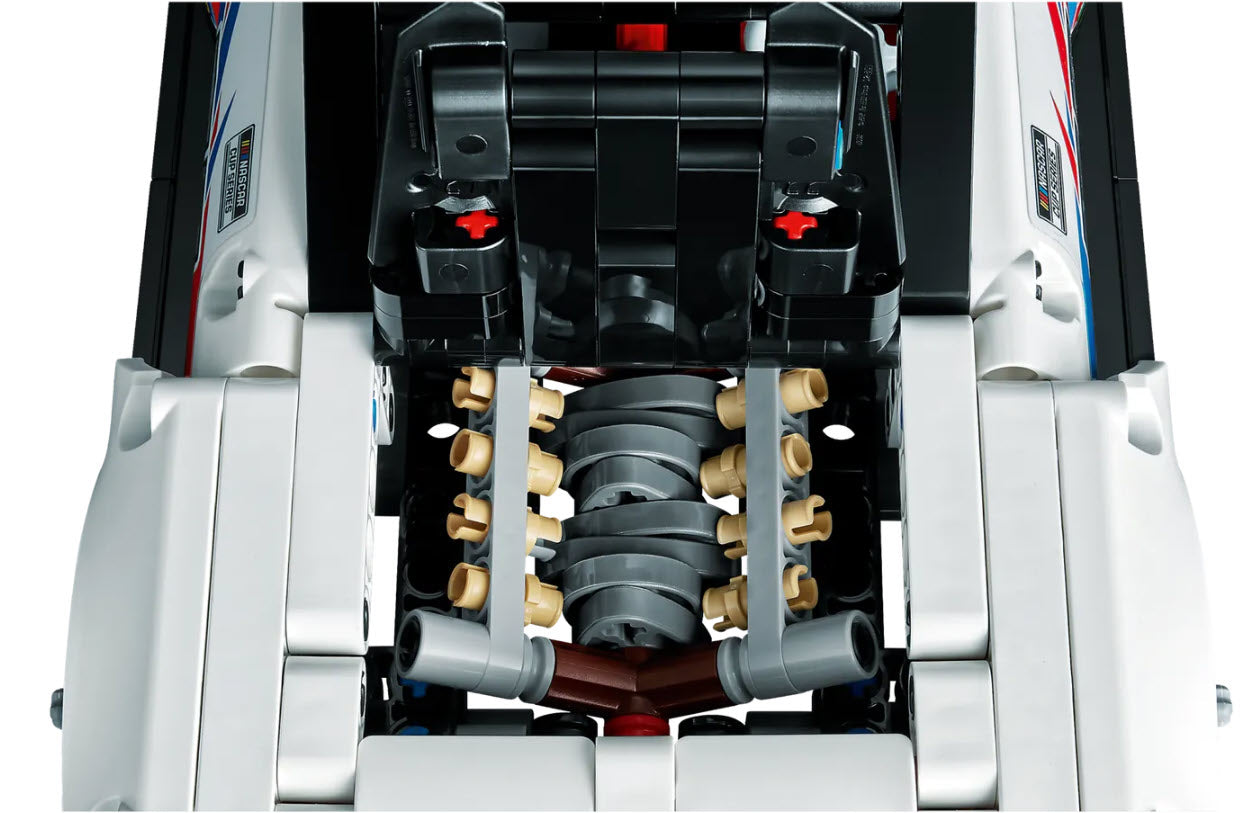 Detail 3: LEGO Technic 42153 NASCAR Next Gen Chevrolet Camaro ZL1