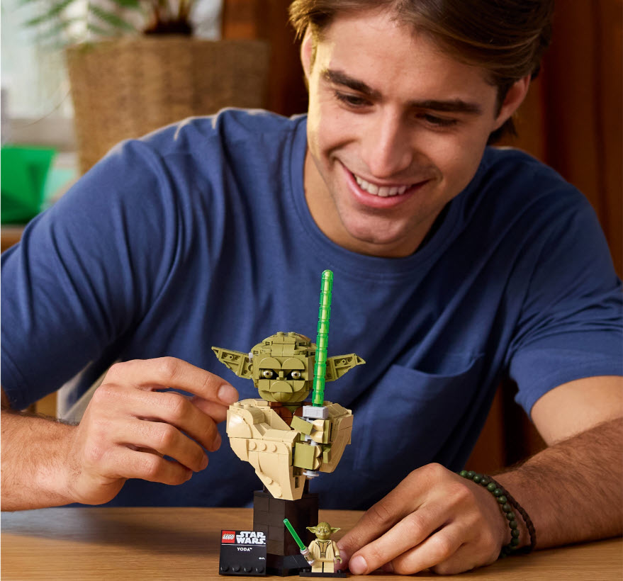 Detail 2: LEGO Star Wars 75438 Yoda Büste